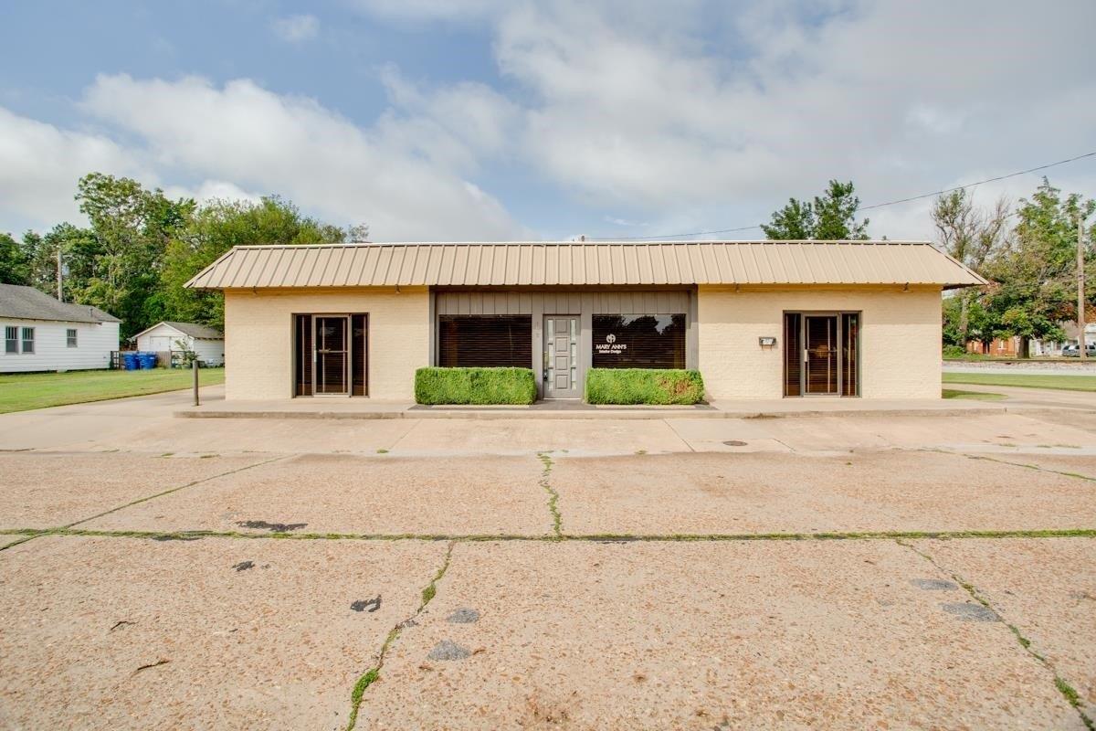 Property Image for 102 S Grant St