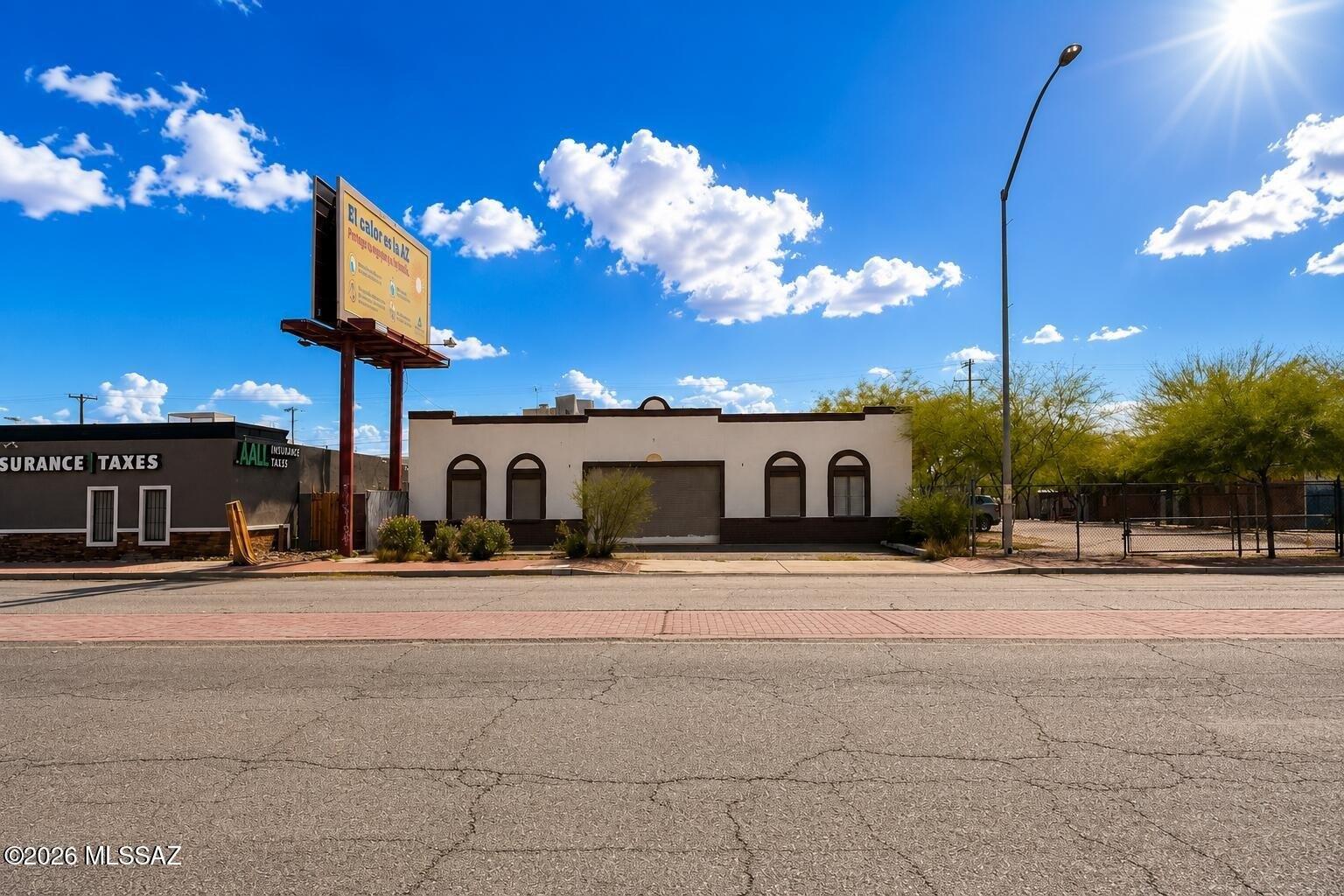 Property Image for 2238 S 6th Avenue