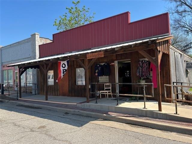 Property Image for 132 N Lee