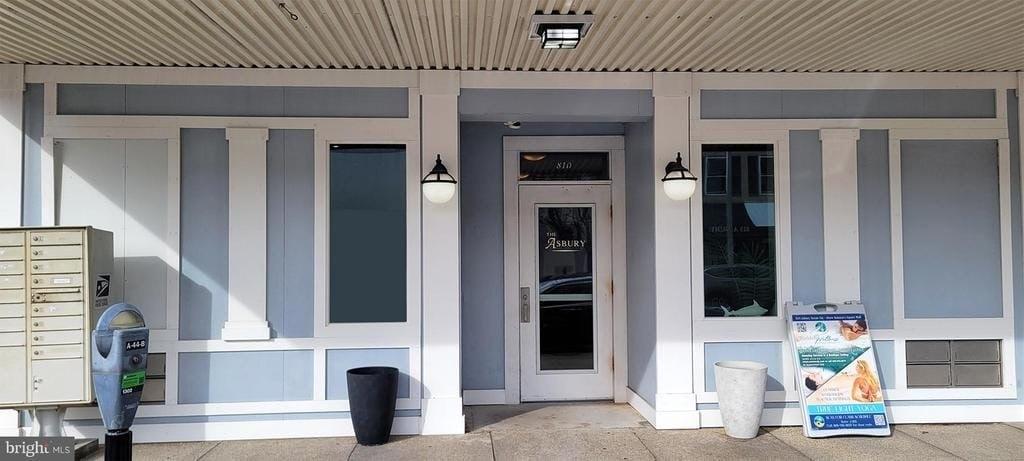 Property Image for 810 Asbury Avenue