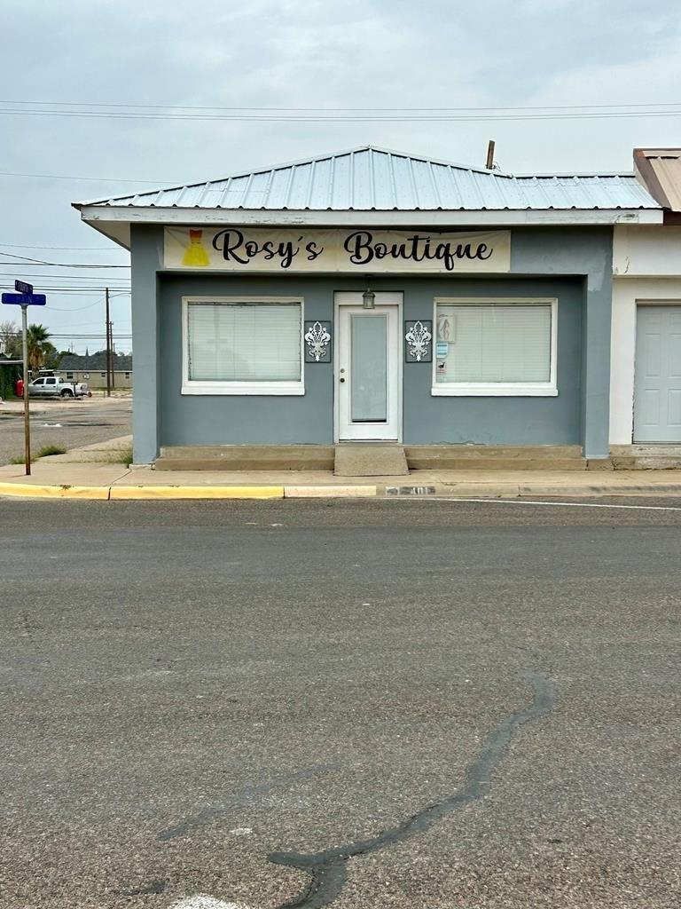 Property Image for 401 N Main St