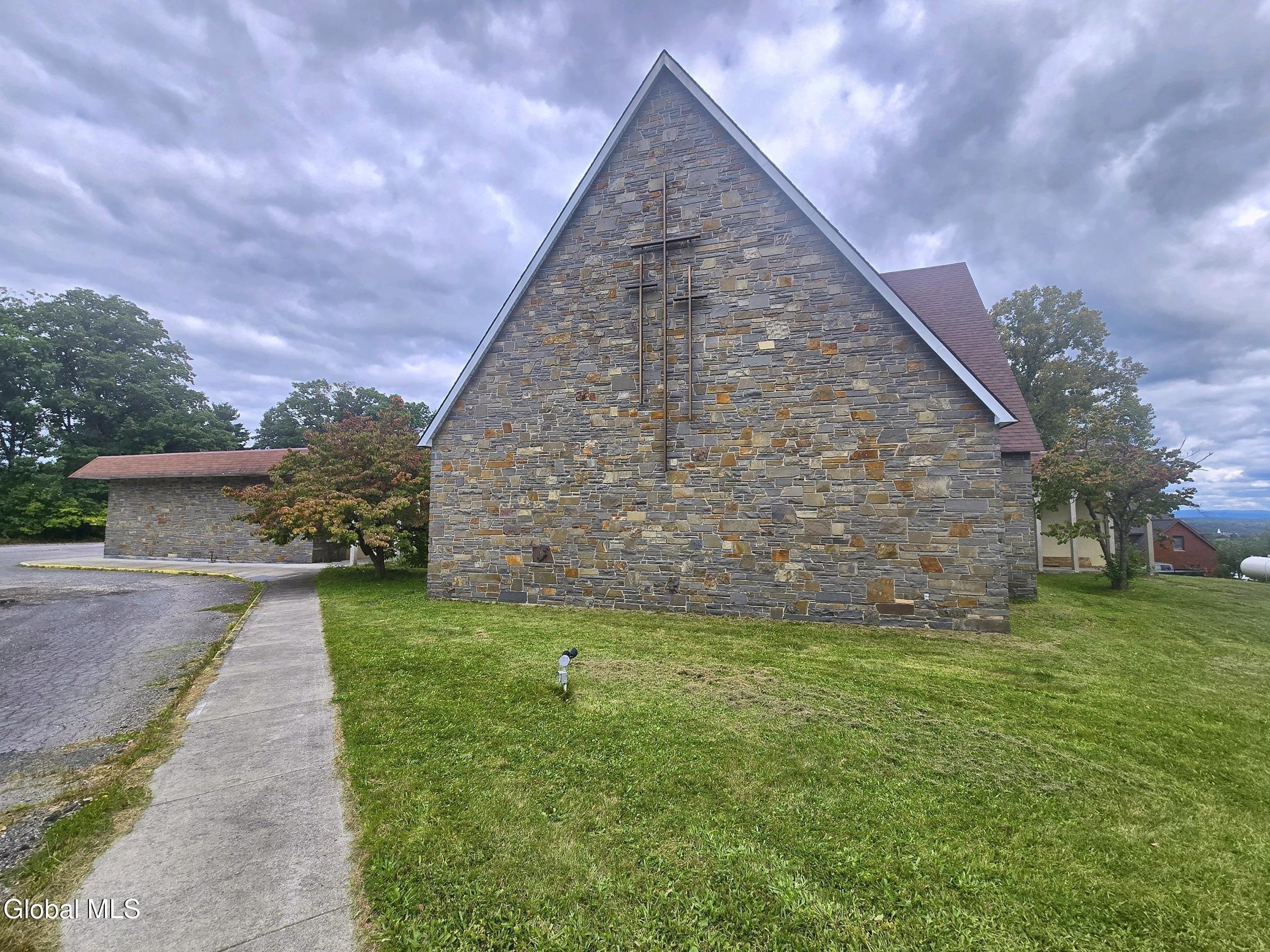 Property Image for 16 Hillcrest Drive