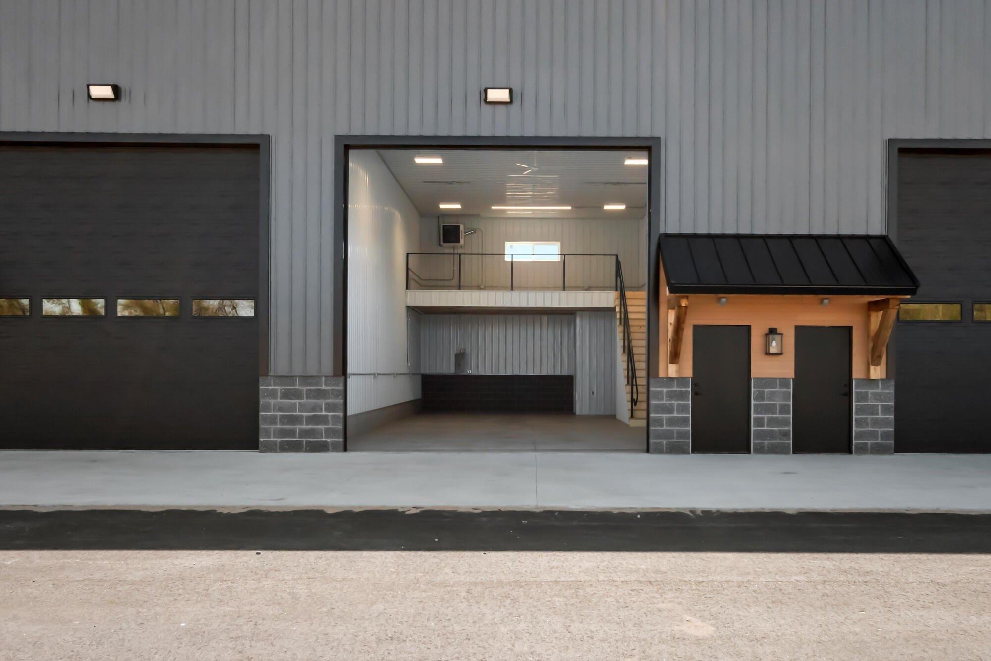 Property Image for 5384 Commerce Boulevard