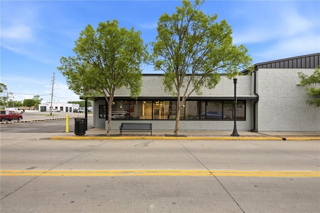 Property Image for 332 SE Douglas Street