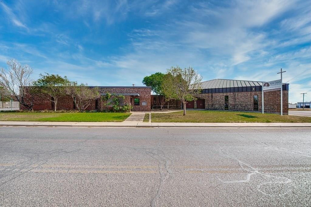 Property Image for 2110 E 10th St