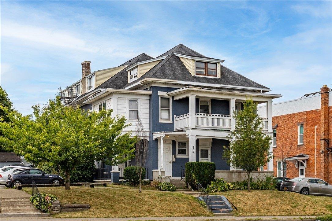 Property Image for 201 Lake Avenue