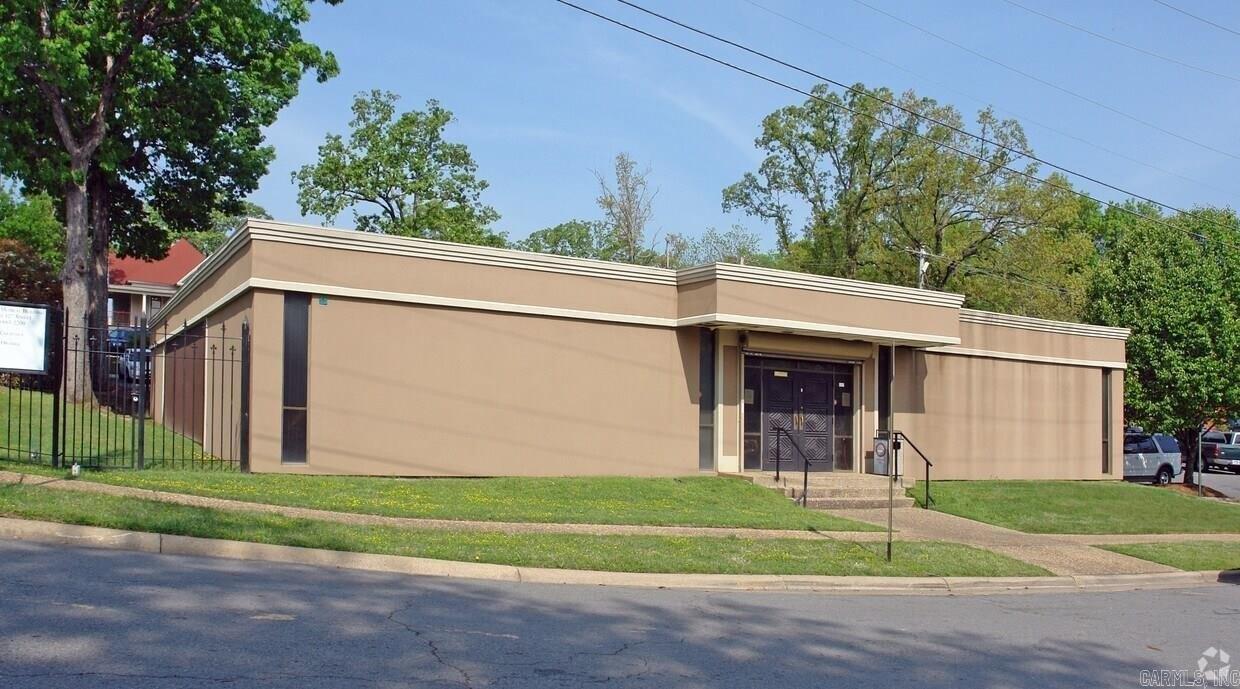 Property Image for 5100 W 12th Street