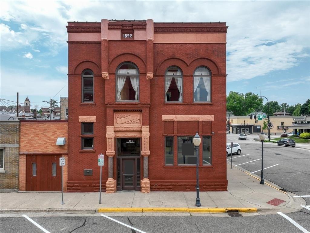 Property Image for 100 S Washington Street