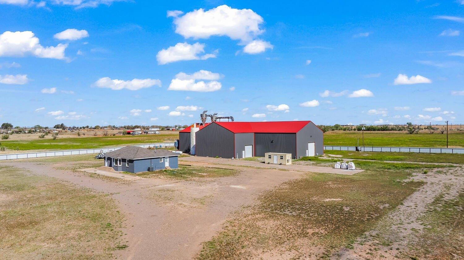 Property Image for 1809 W Hwy 114