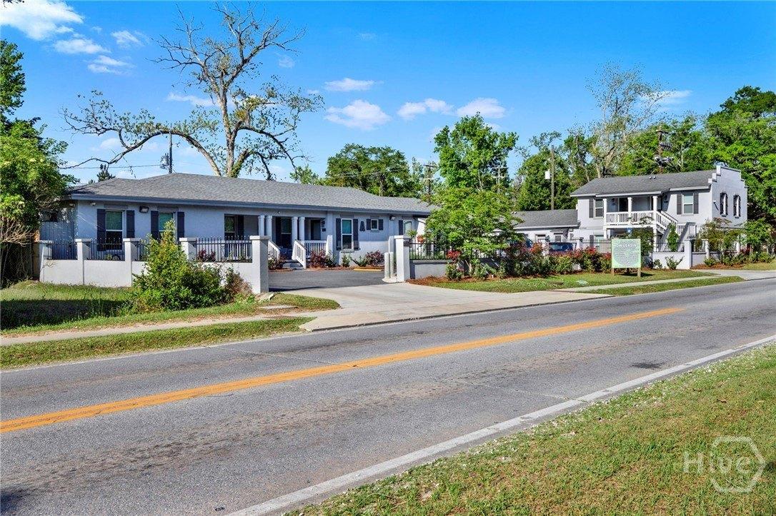 Property Image for 733 W 52nd Street