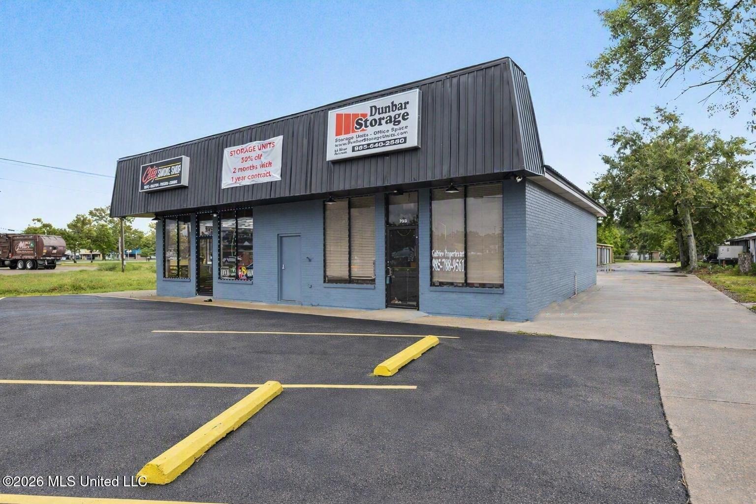 Property Image for 703 Dunbar Avenue