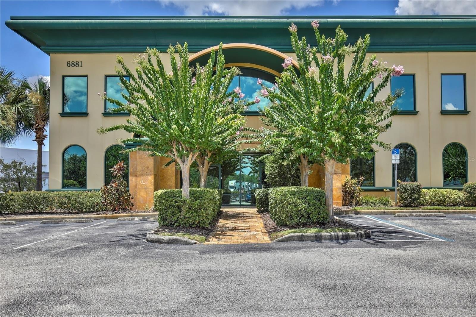 Property Image for 6881 KINGSPOINTE Parkway 1&2