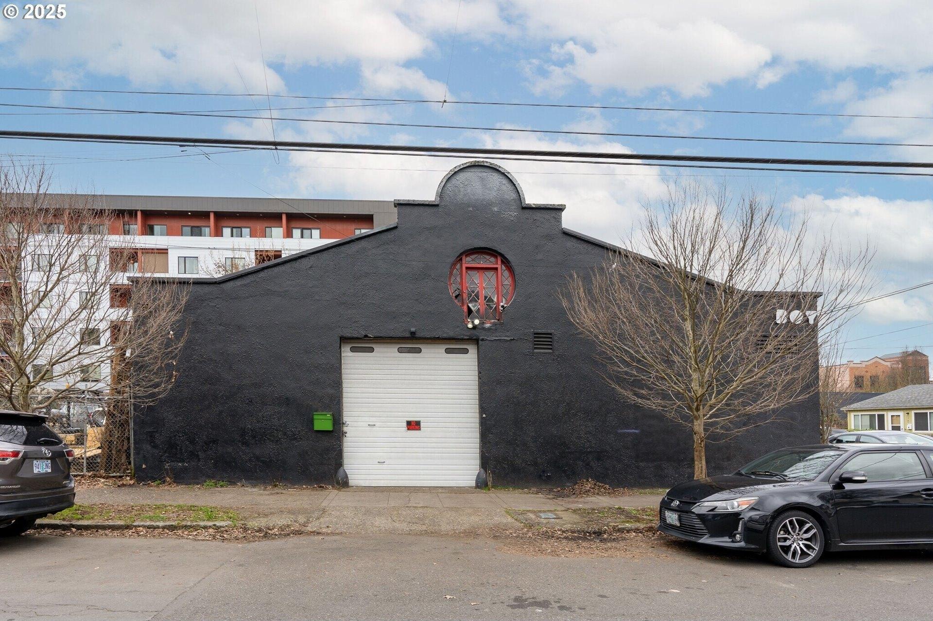 Property Image for 311 NE SHAVER St