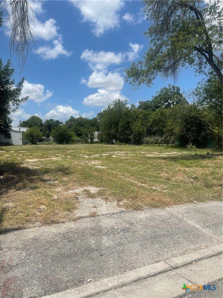 Property Image for 1350 Huisache Avenue