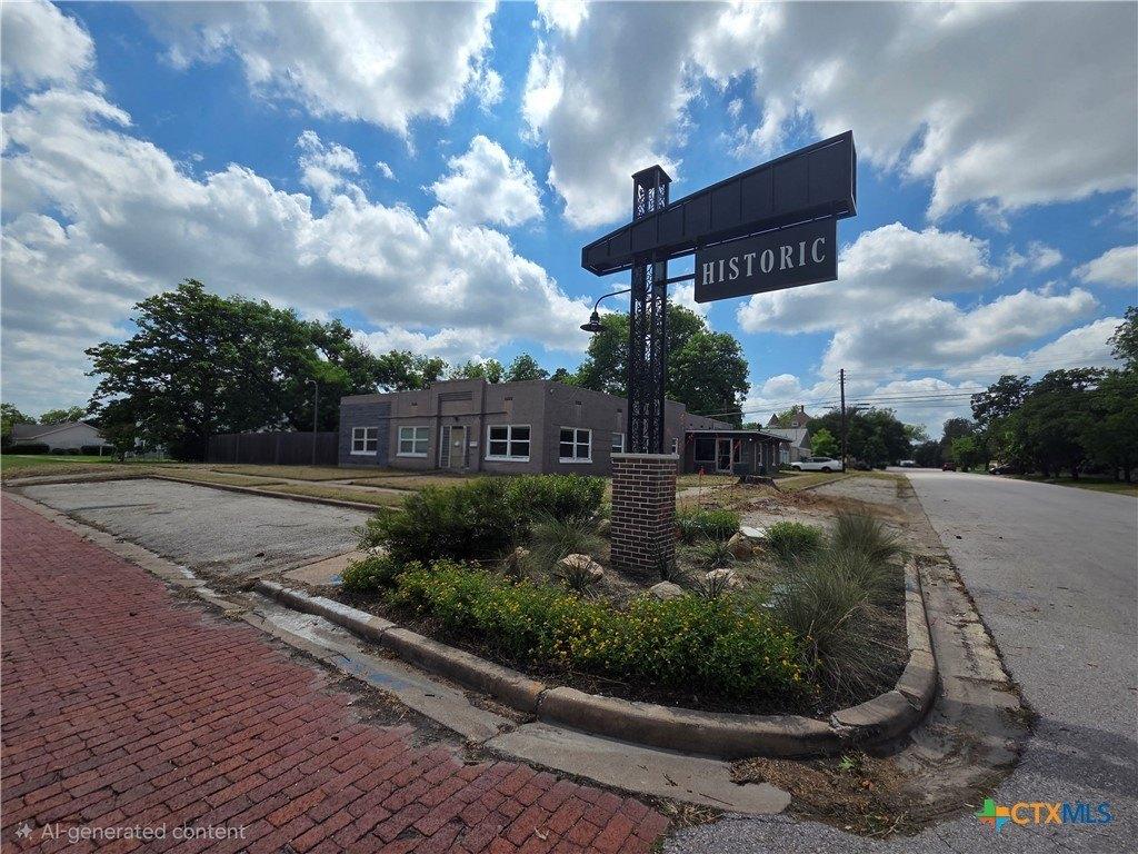 Property Image for 518 N 5th Street