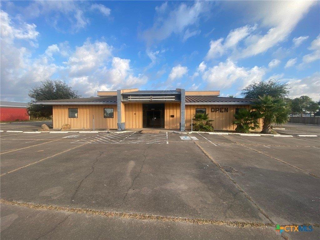 Property Image for 3402 Houston Highway