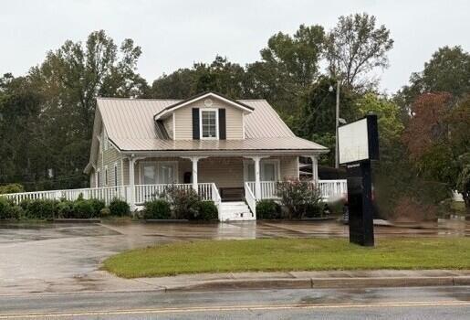 Property Image for 905 S AIRPORT Rd