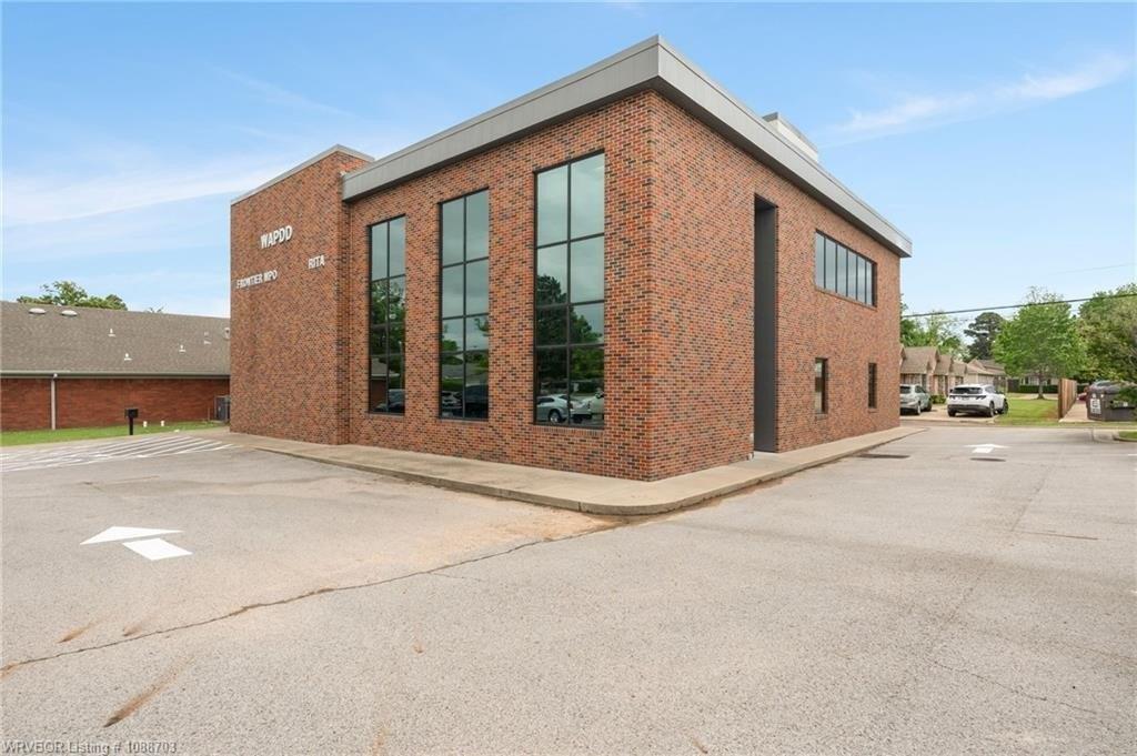 Property Image for 1109 16th ST