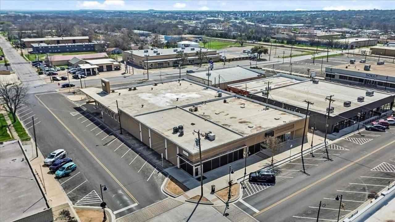 Property Image for 312 N 8th ST