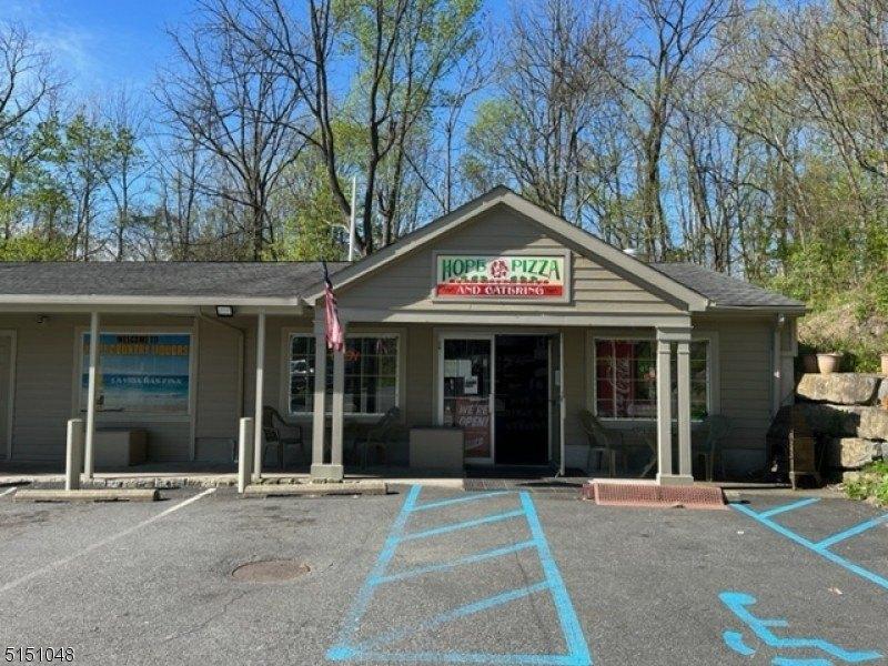 Property Image for 435 Hope-Blairstown Rd (521)