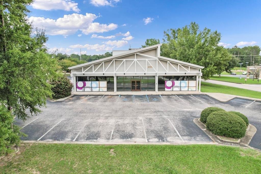 Property Image for 200 Buyers Drive