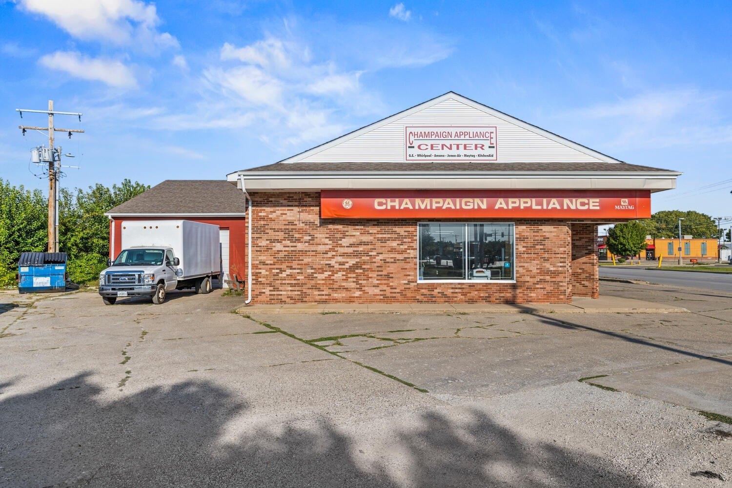 Property Image for 909 W Bloomington Road