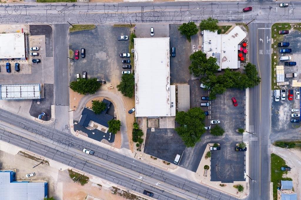 Property Image for 1700 Water St