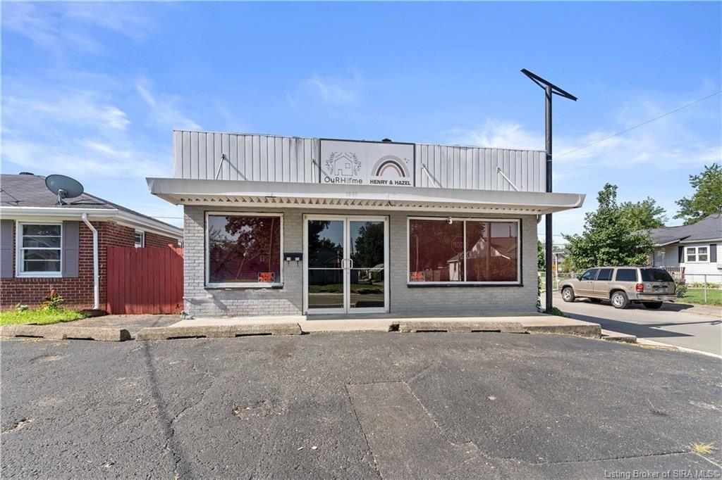 Property Image for 1945 Indiana Avenue