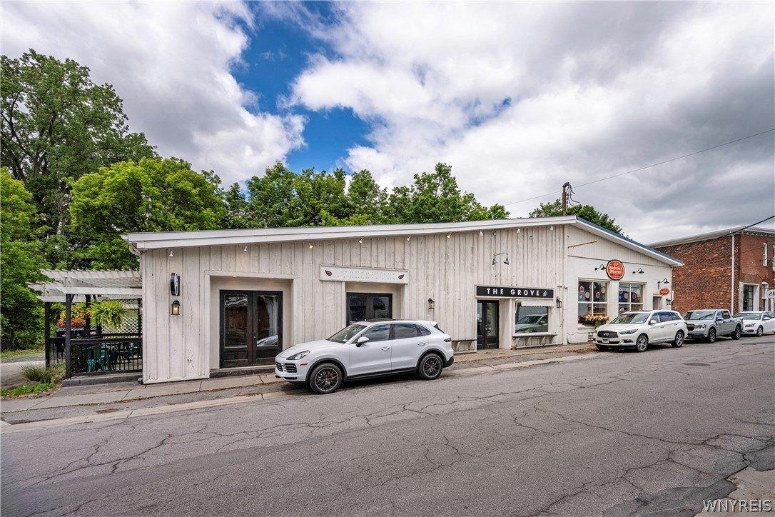 Property Image for 33 Elm Street