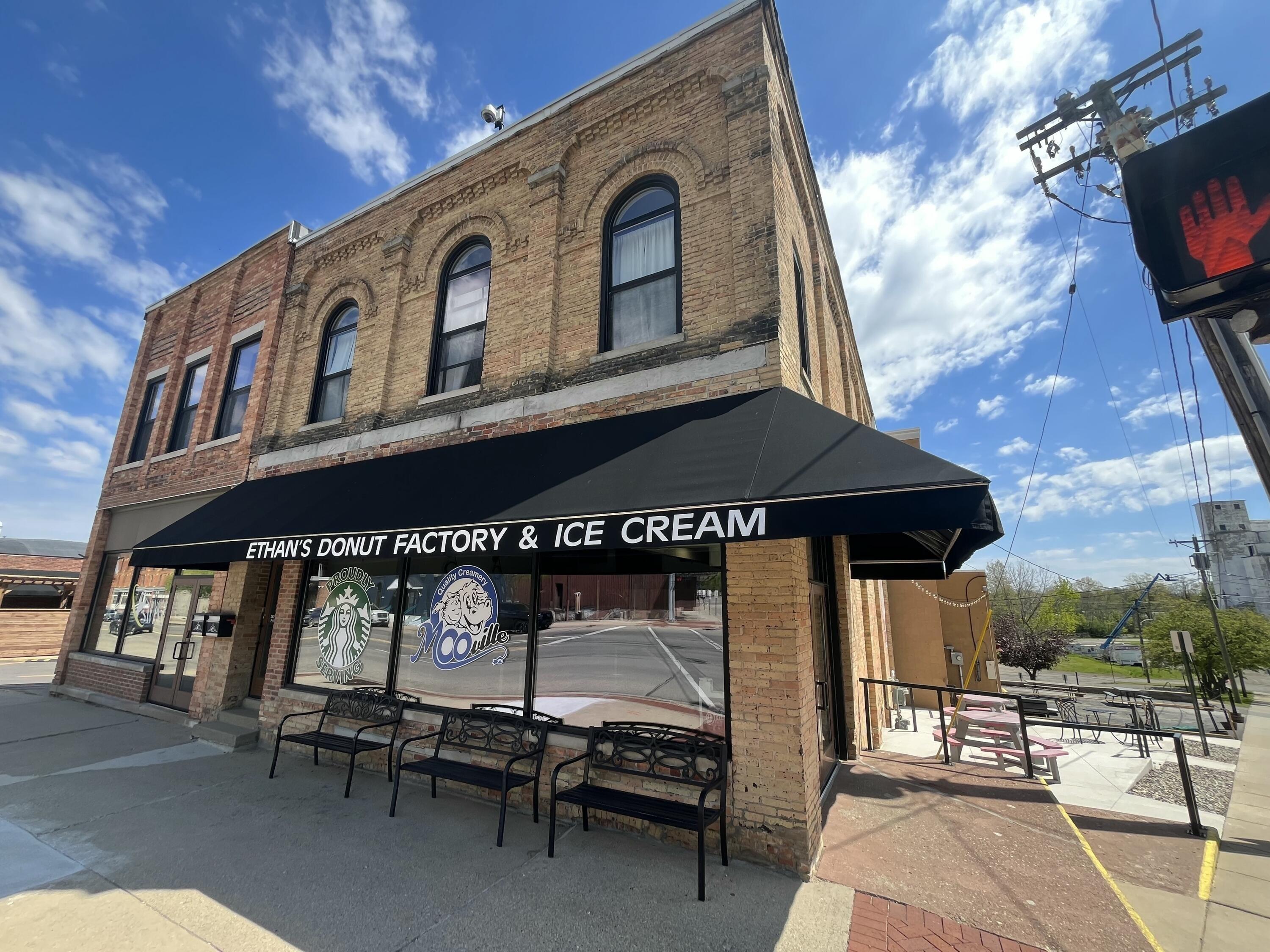 Property Image for 45 N Broad Street