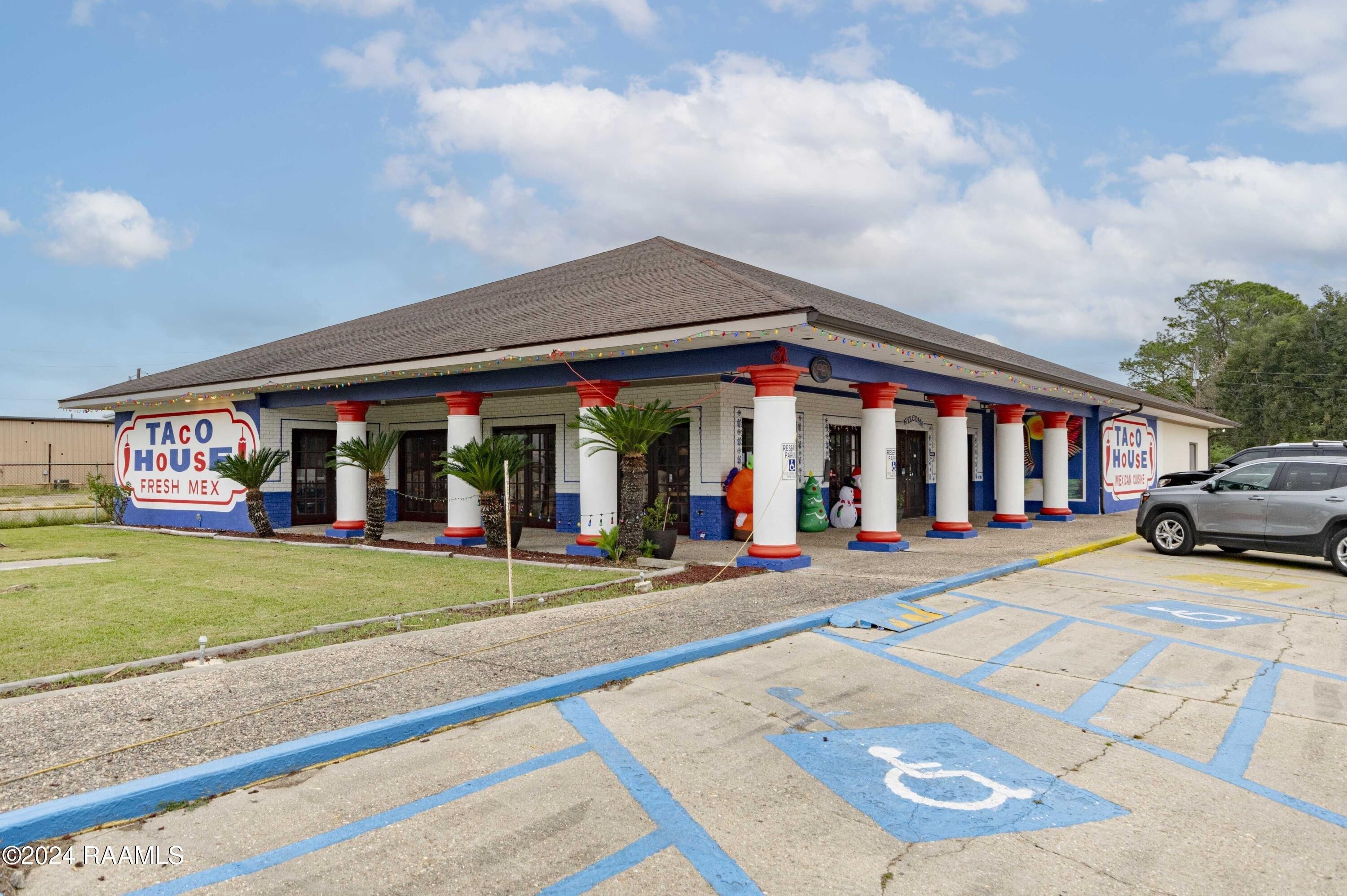 Property Image for 602 W Admiral Doyle Drive