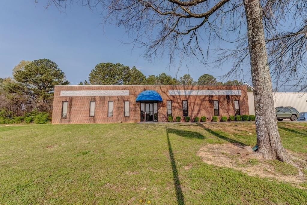 Property Image for 2124 S Hamilton Street