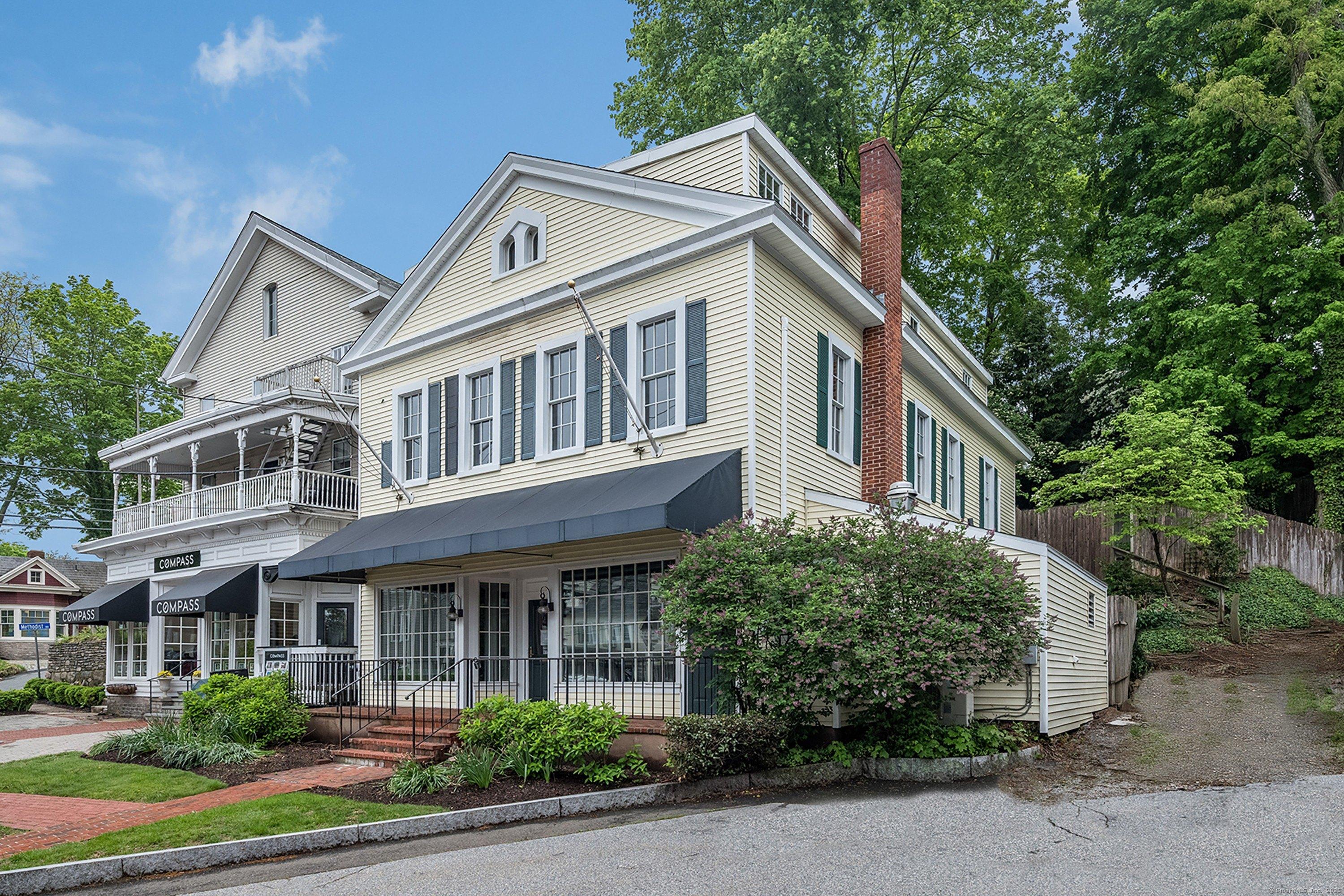 Property Image for 3 Essex Square