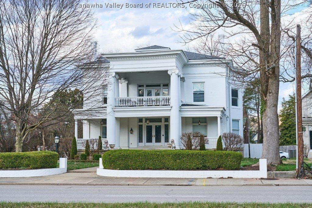Property Image for 1510 Kanawha Boulevard E