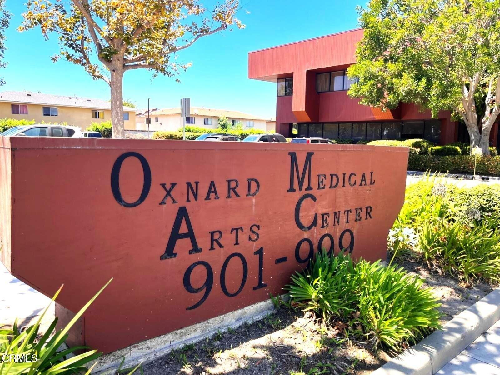 Property Image for 977 W 7th Street