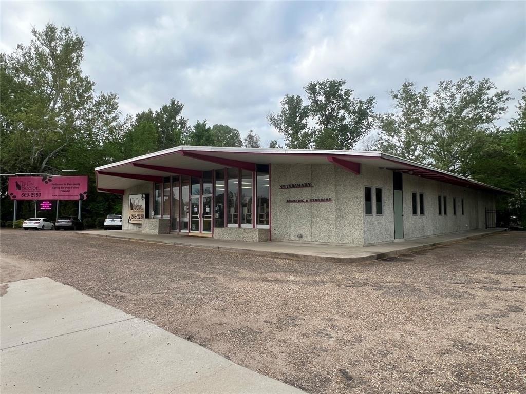 Property Image for 2900 Youree Drive