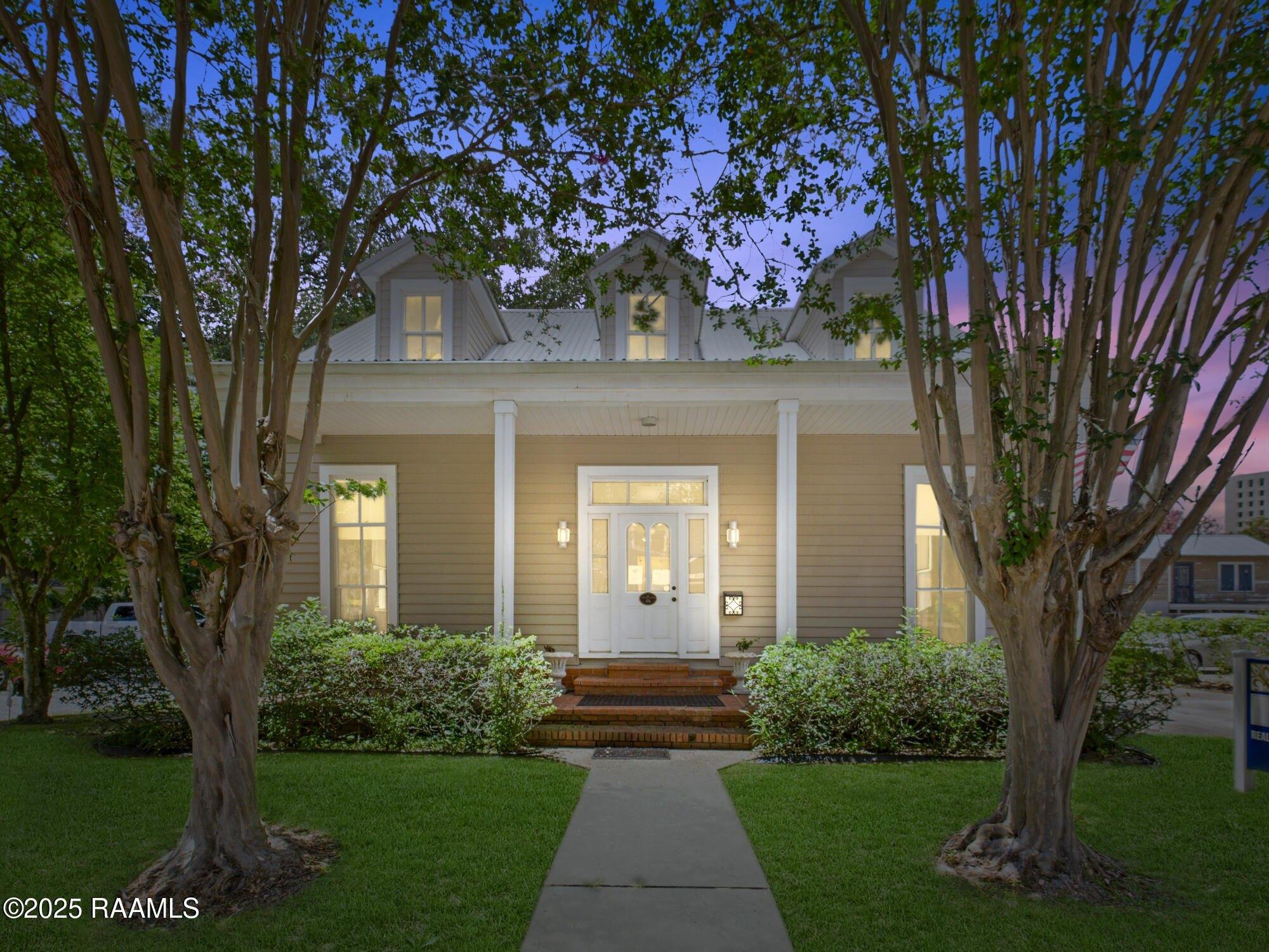 Property Image for 120 Caillouett Place