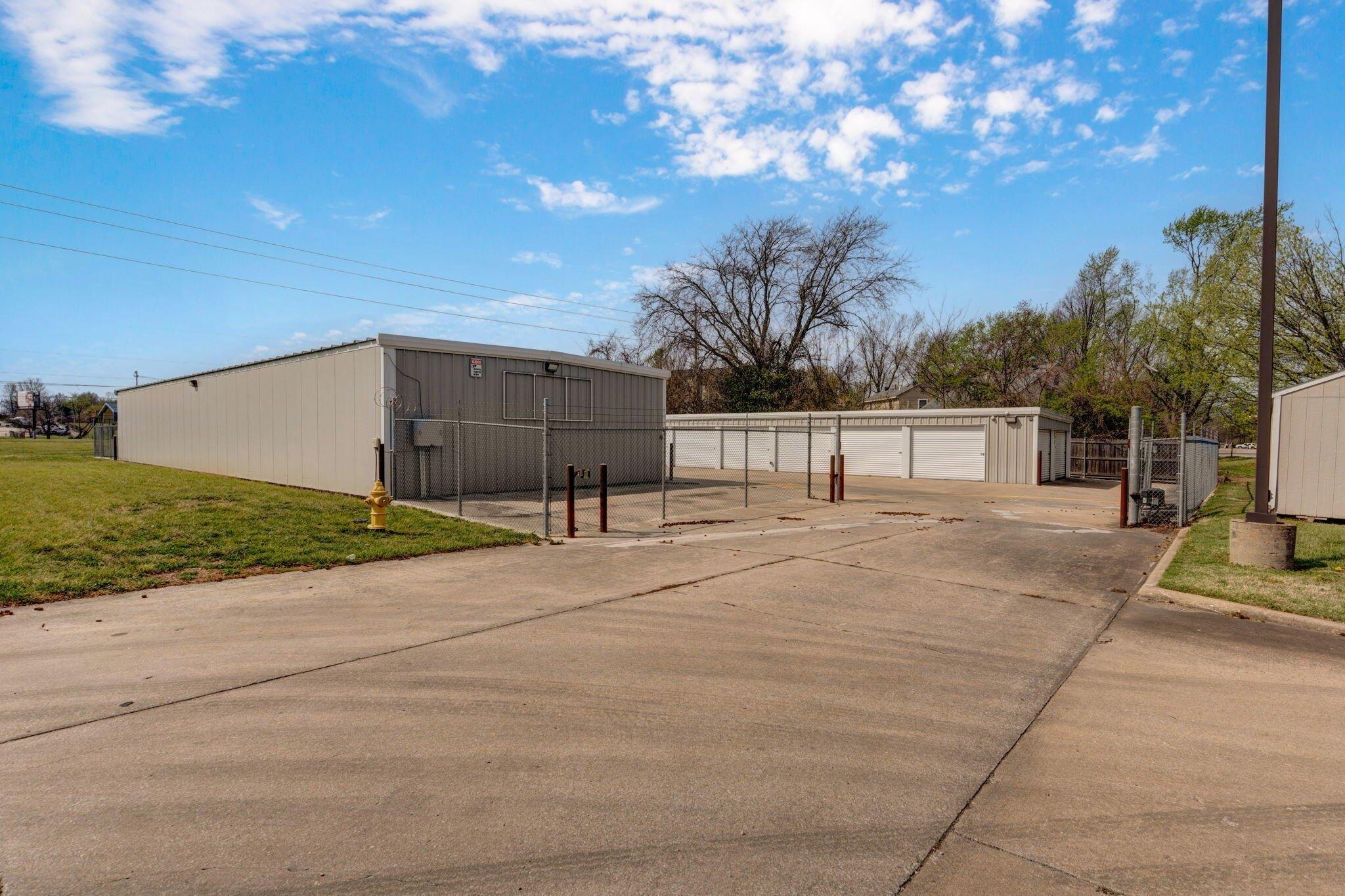 Property Image for 506 W Edgewood Street