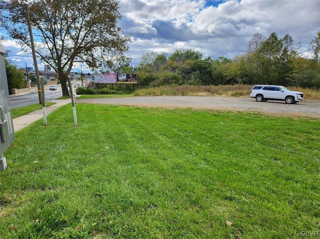Property Image for 301 Union Boulevard