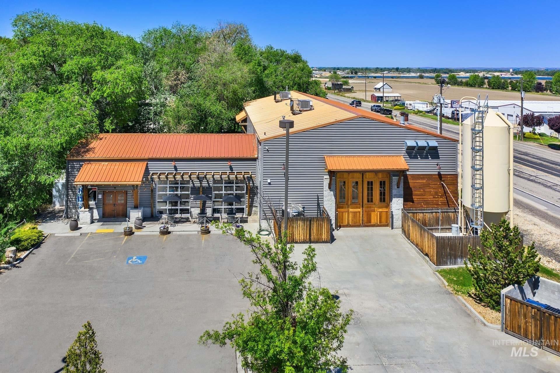 Property Image for 9719 W W Chinden Blvd