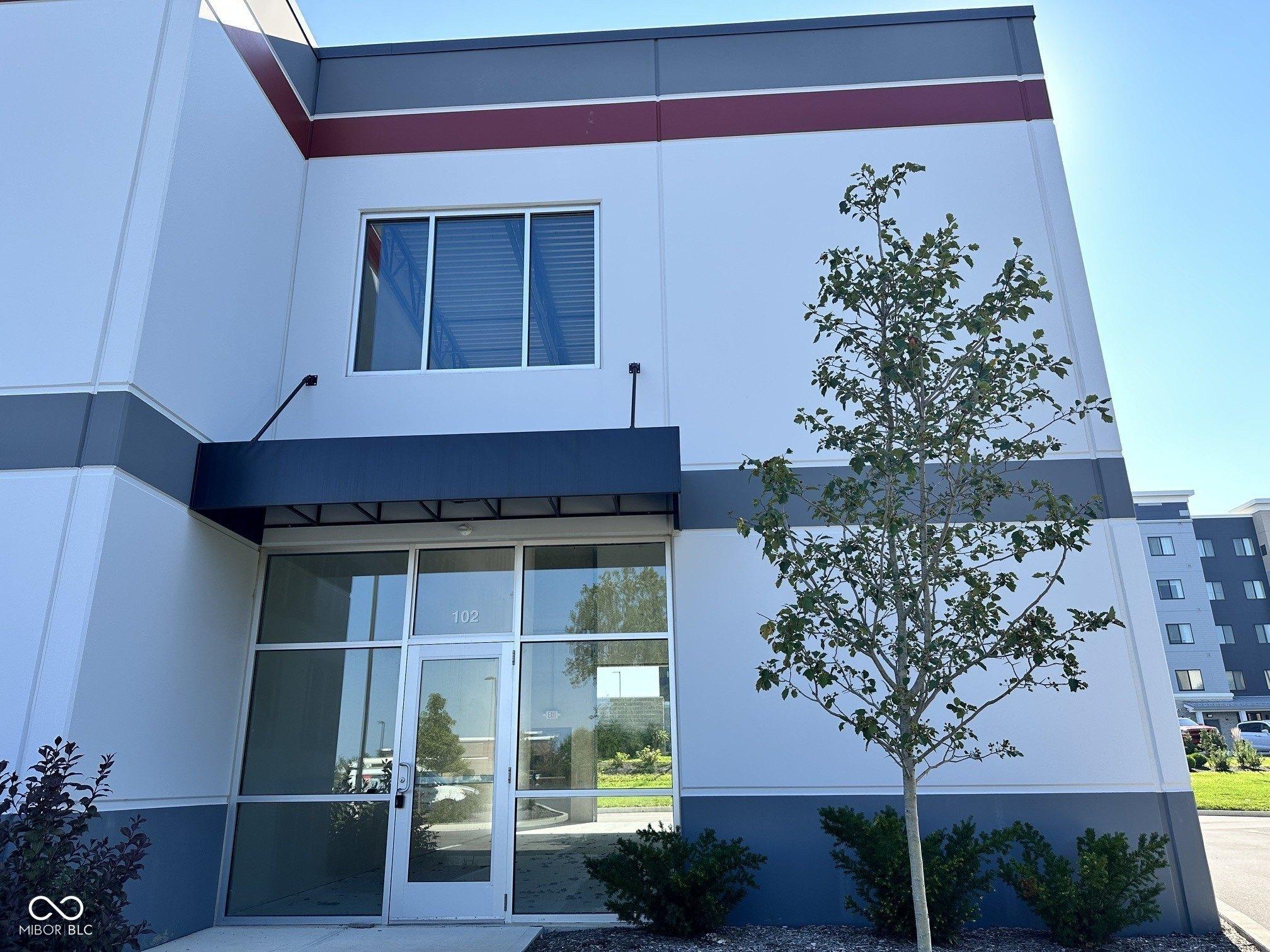 Property Image for 14214 Bergen Boulevard 102