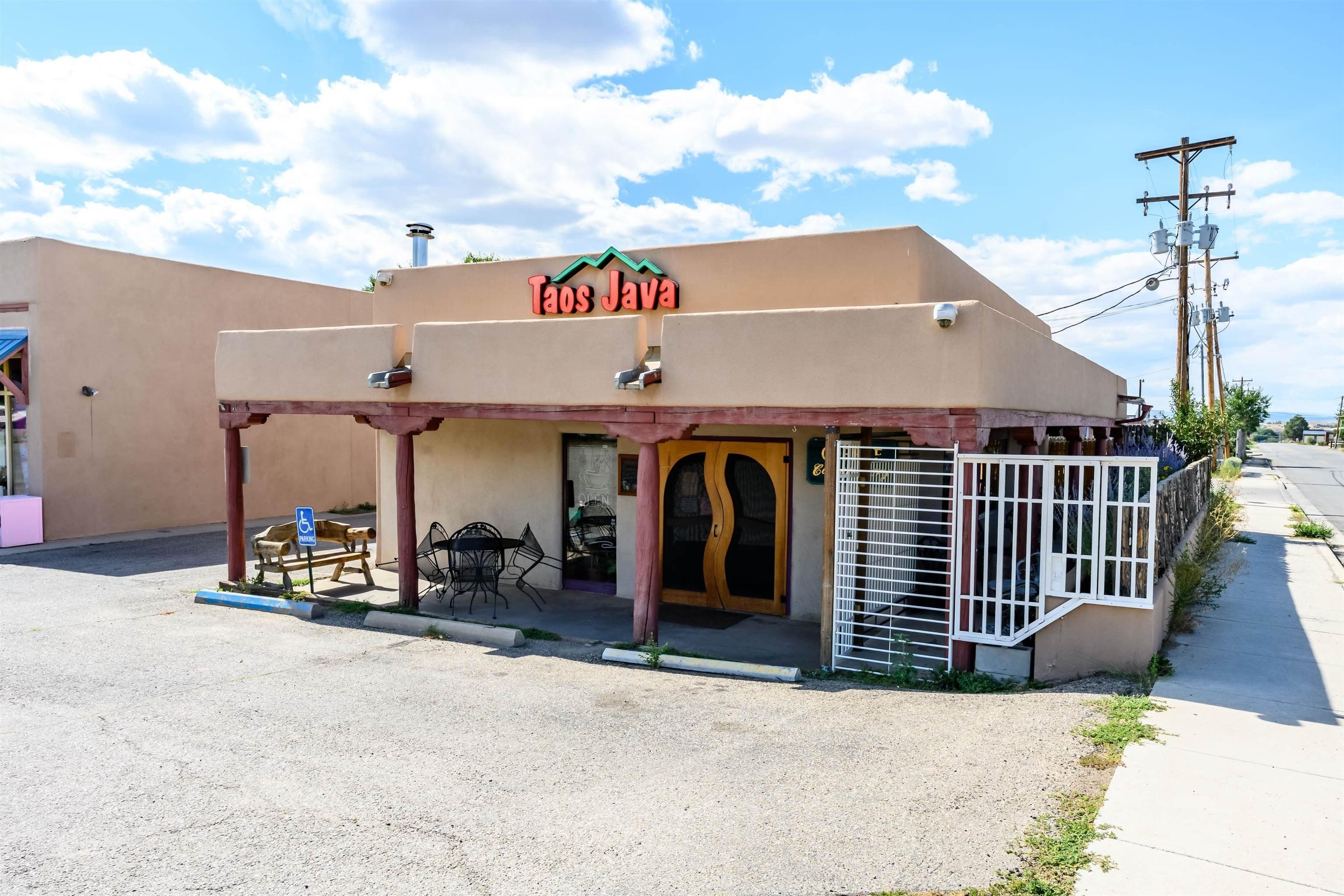 Property Image for 1006 Paseo del Pueblo Sur