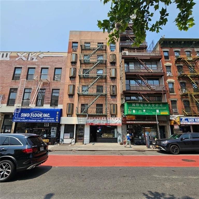Property Image for 75 Allen Street