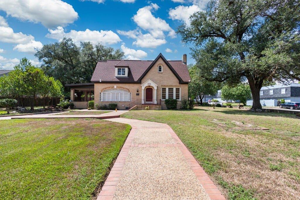 Property Image for 302 S Bynum Street