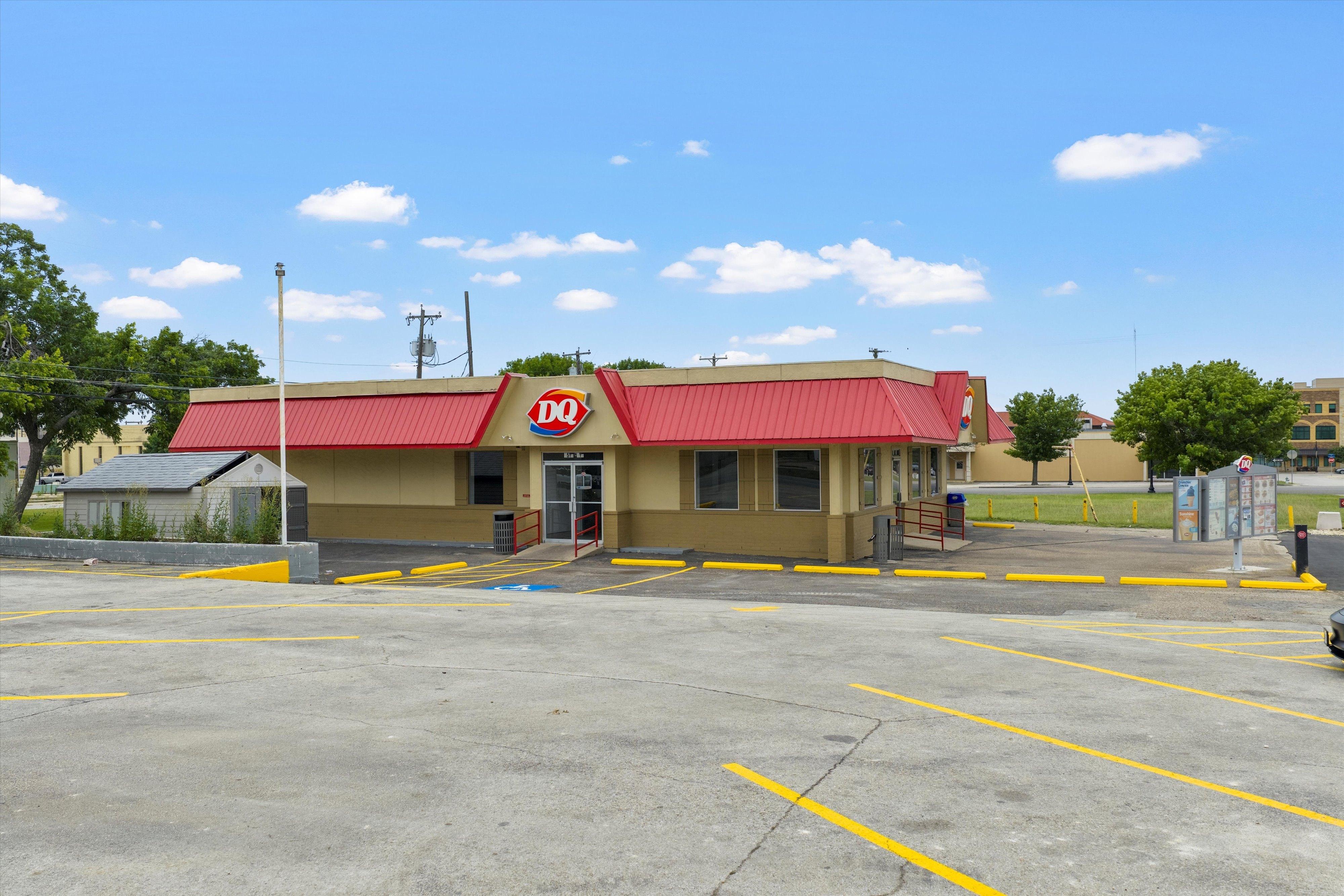 Property Image for 15 N 7th St, Temple, TX 76501