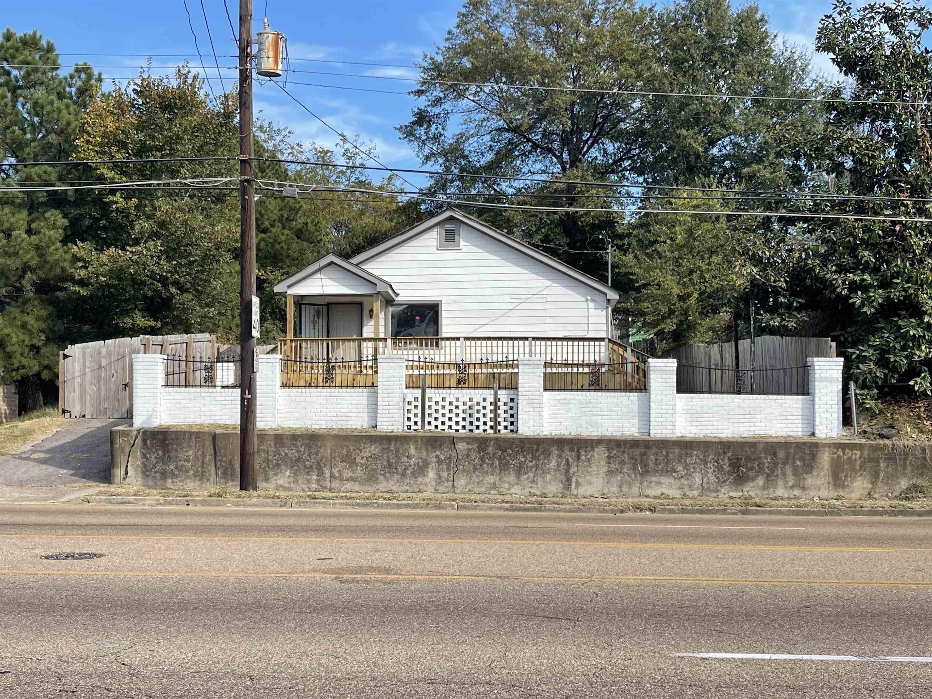 Property Image for 3240 N Watkins