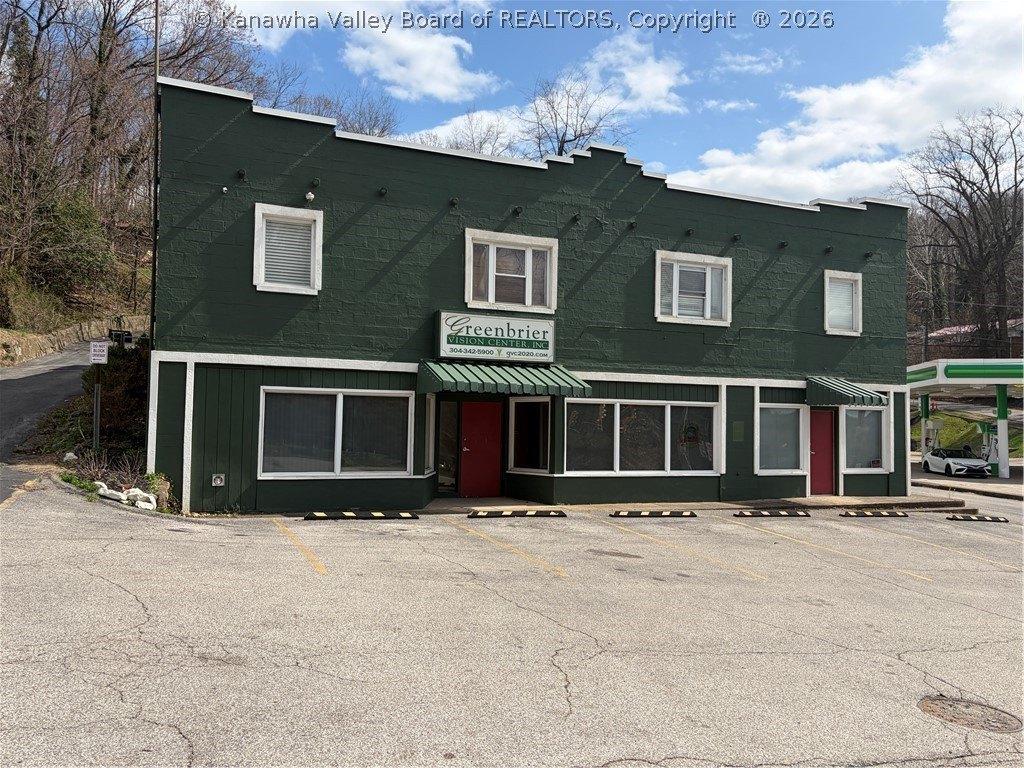 Property Image for 804 Greenbrier Street
