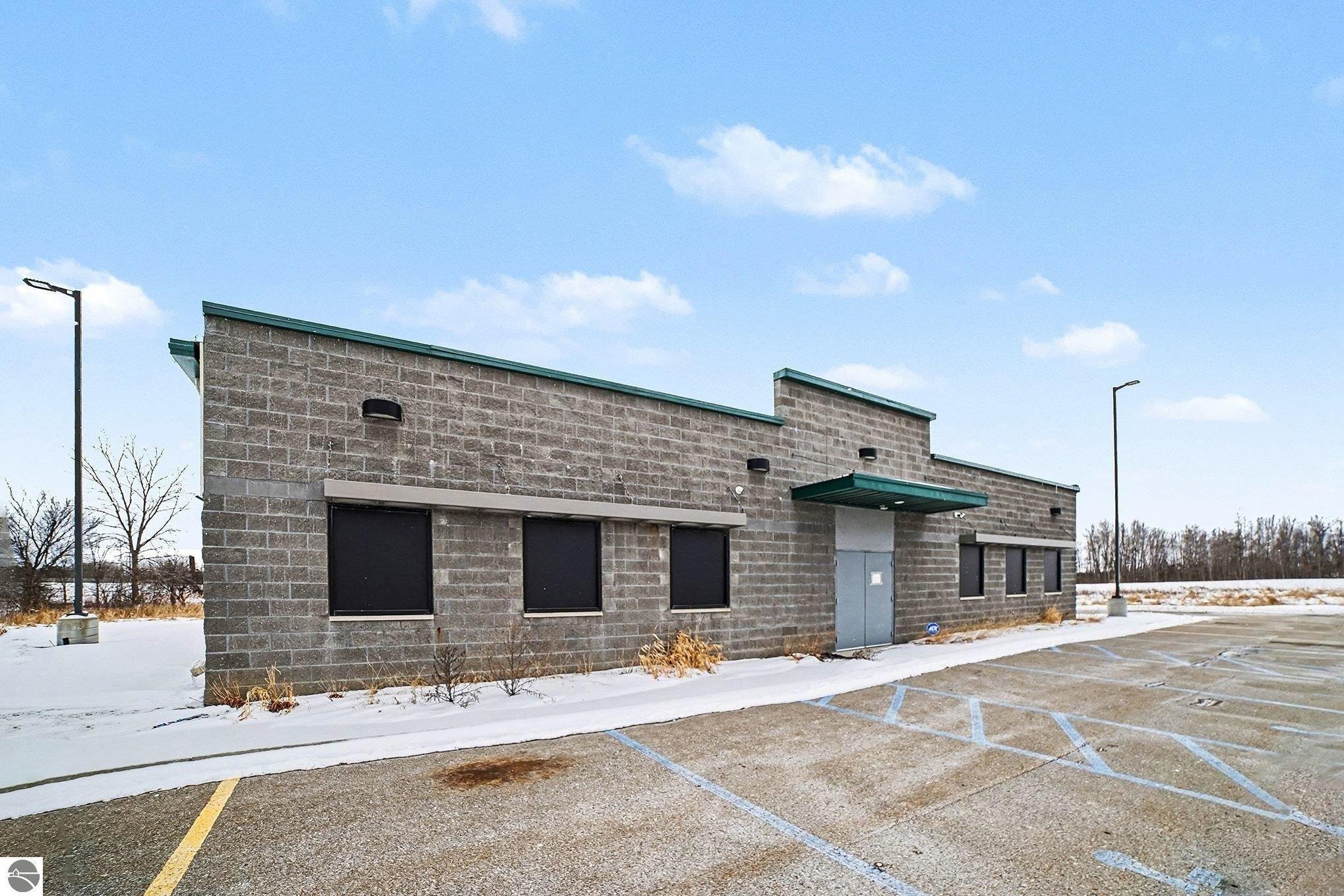 Property Image for 690 Industrial Drive