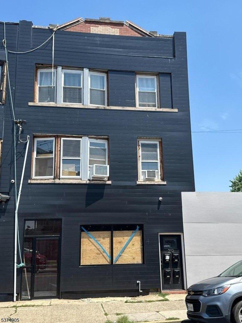 Property Image for 219 Sussex Ave