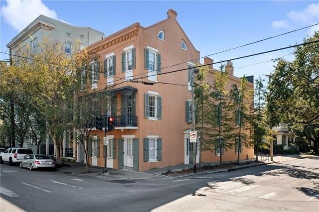 Property Image for 2200 PRYTANIA Street